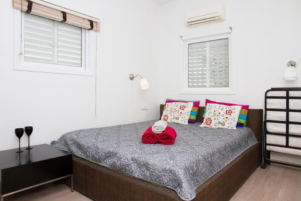 Isramax Tchernikhovski Apartment Bat Yam Extérieur photo